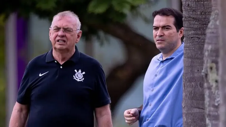 Osmar Stabile, presidente do Corinthians, e Marcelo Paz, executivo de futebol