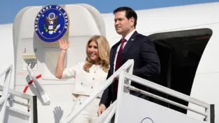 O secretário de Estado dos Estados Unidos, Marco Rubio, e sua esposa, Jeanette Rubio, deixam o Aeroporto Internacional Ernesto Cortissoz, em Barranquilla, Colômbia, em 09/09/2026.